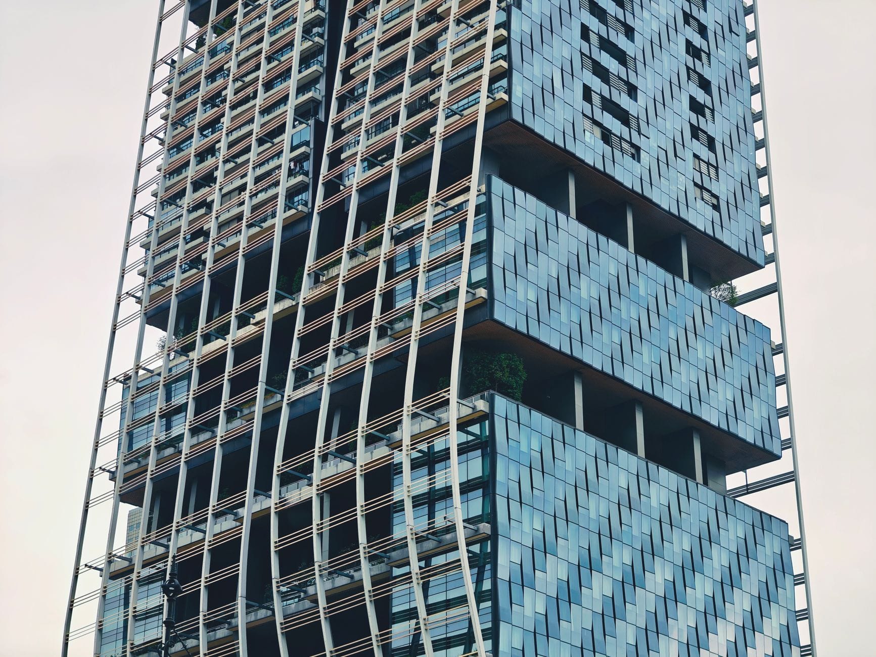 Singapore Real Estate Investment Sales Hit $31.1b in H1 2026