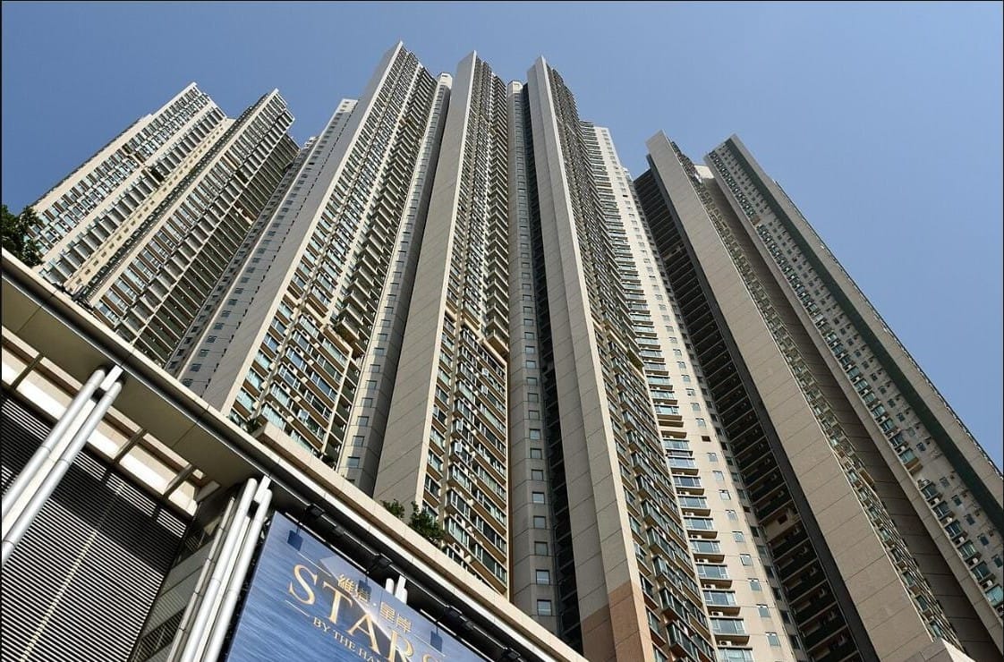 Hong Kong Home Prices Snap 13-Month Rally in July