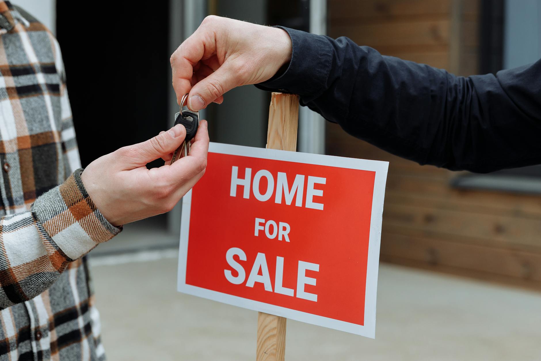 What's moving the market: Singapore's biggest property deals and hottest searches (May 8) Post image