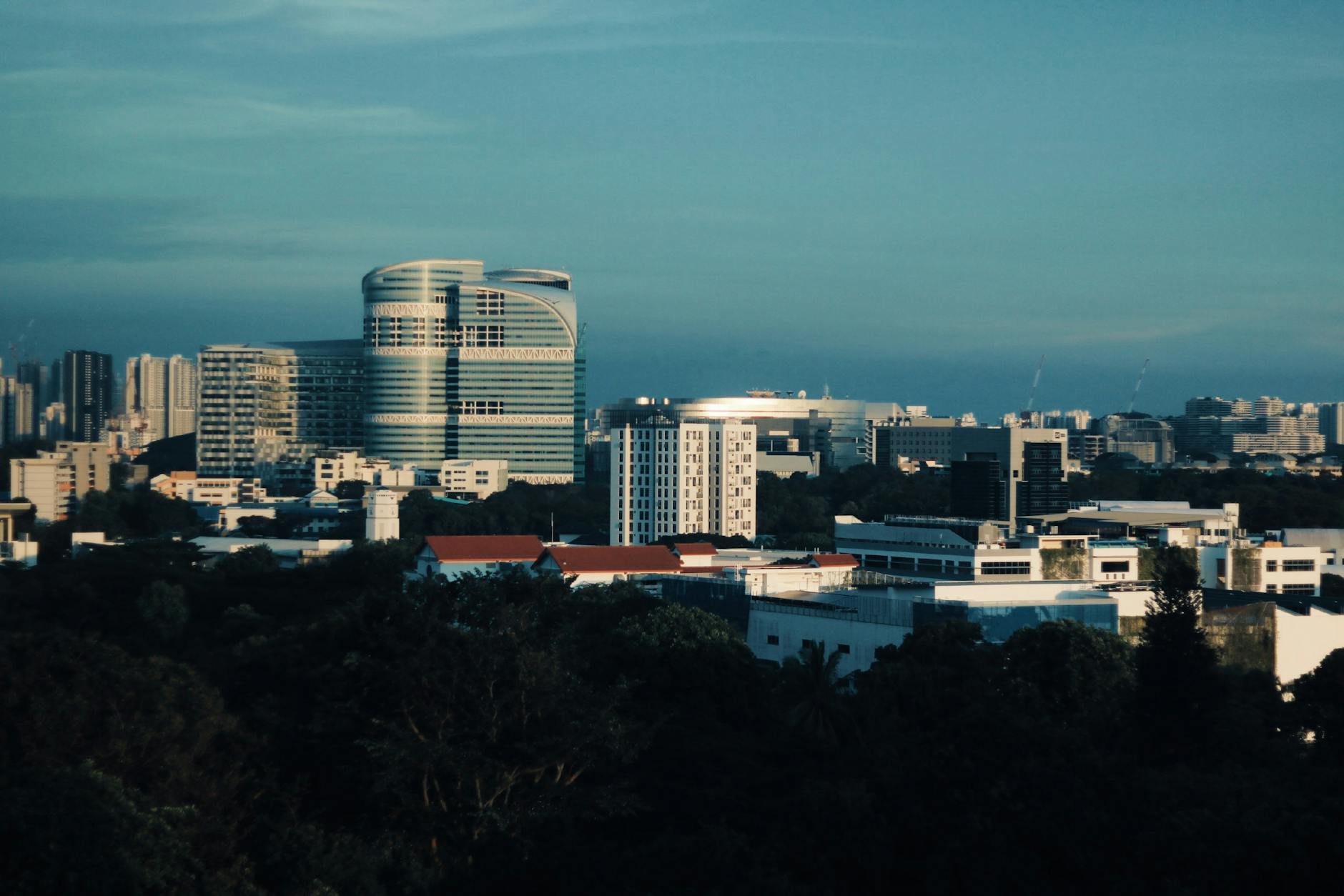Chinese Investment in Singapore Property Surges as Safe-Haven Demand Grows Post image