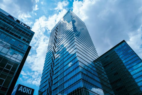 Prime rents hold at $11.57 psf as supply tightens and vacancy trends lower.