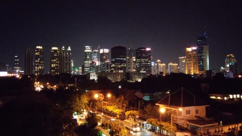 Indonesia’s property recovery is testing cash flow, not just confidence