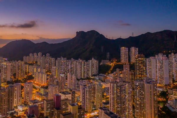 Hong Kong Luxury Property Rebounds in 2026 as Mainland Buyers Return