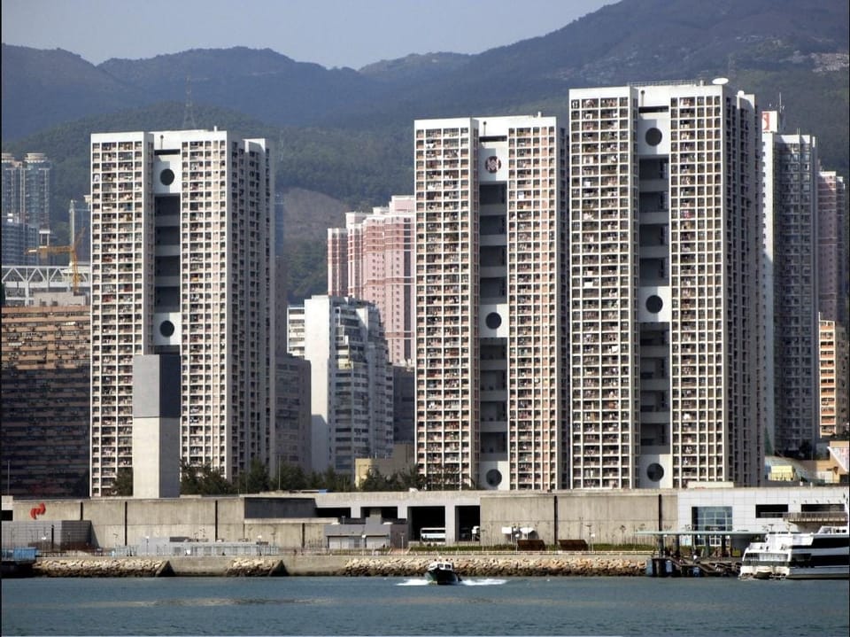 Hong Kong Home Prices Just Snapped a 13-Month Rally. Here's What's Behind It