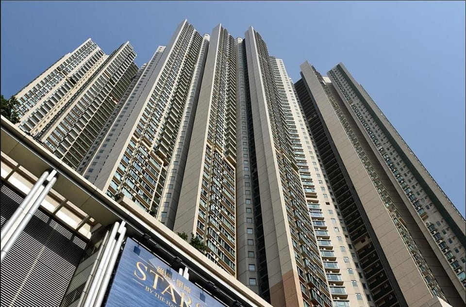 Hong Kong Home Prices Snap 13-Month Rally in July