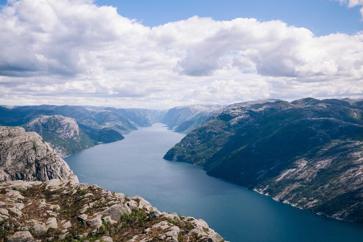 Thailand: Lifull Acquiring FazWaz and Dot Property Partnership