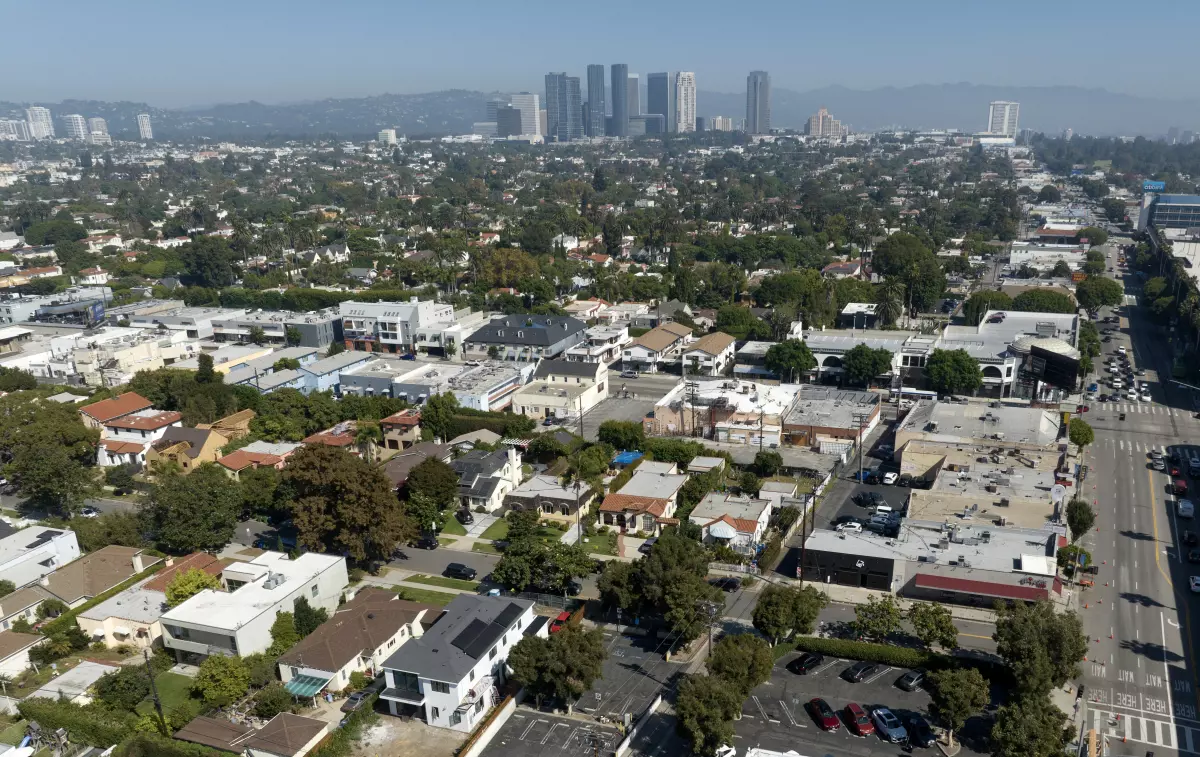 Zoning in Los Angeles: The Debate Over Single-Family Zones￼￼